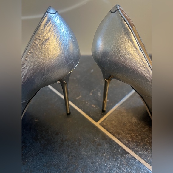 Authentic Jimmy Choo Ombre Pumps Sz. 39 (8-8.5) - Picture 4 of 8